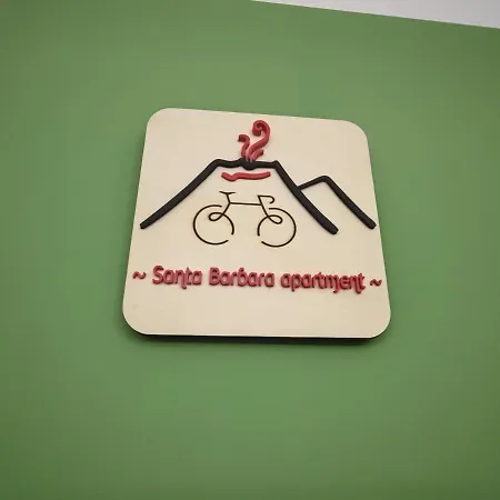 Santa Barbara 公寓